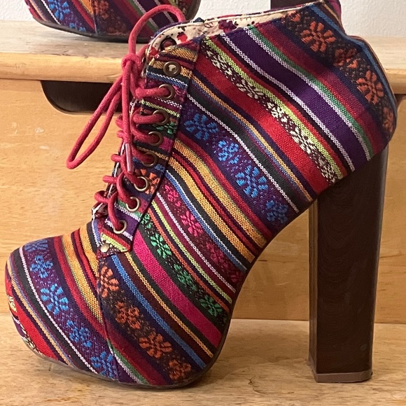 Vintage Shoes - Multicolored textile platform heeled booties